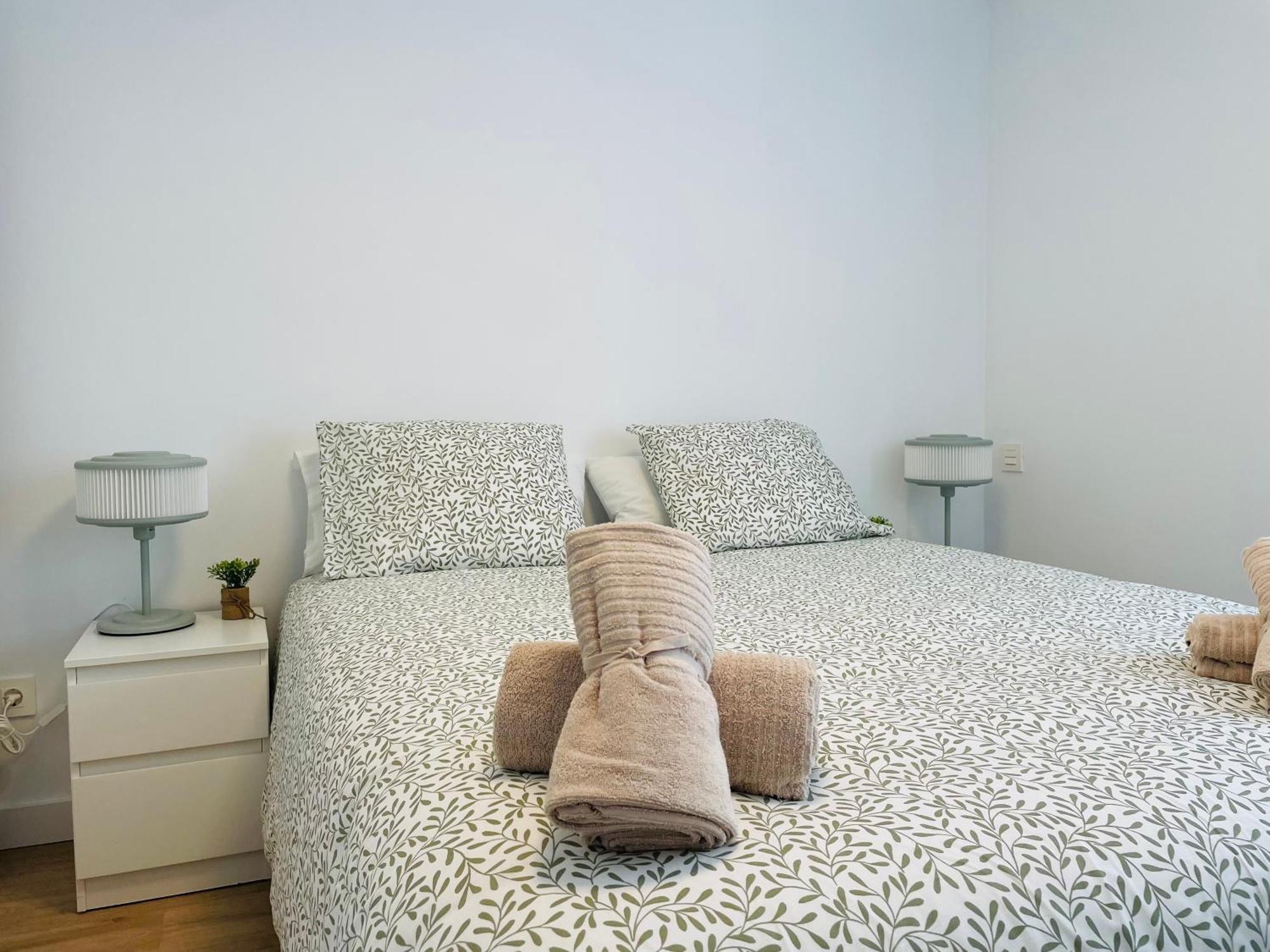 Apartamento Moderno Y Acogedor En La Catedral Burgo Exterior foto